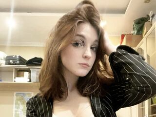 nude webcam girl DaisyGartrell