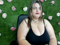 Im Vikcy, Im 20 years old, currently a nursery student, in my free time i like to cam, i love to cook, and to draw