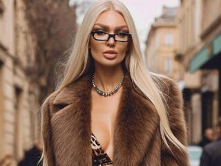 beautiful girl cam AlexaBesten