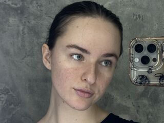 hot videochat AlisaFreshly