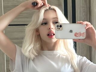 nude camgirl picture CourtneyAdamo