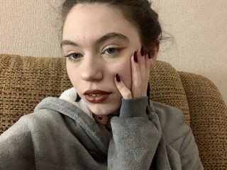 camslut showing pussy FeykaDream