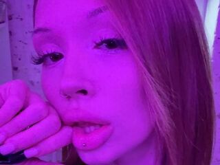 hot cam girl masturbating with dildo MargueriteBoblak