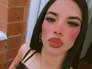 naked camgirl masturbating MeliMoon