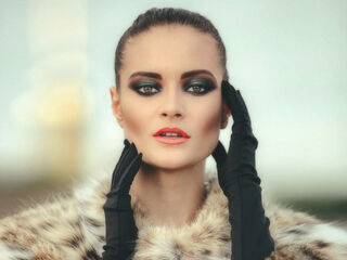 cam stripper MiaKeating