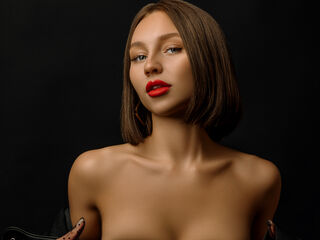 camgirl pic MoIIyMoore