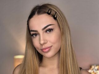 hot cam show ZaraPlaya