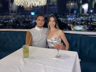 chat room live sex show LizandRoberth