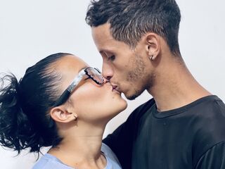 livesex cam couple LuisaAndVictor
