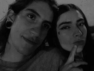 adult hardcore couple webcam RavenAndLogan
