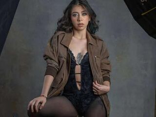 bdsm camgirl chat room LaylaVelvet