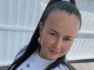 hot camwhore AdaraVelvet