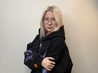 webcam pic AdelinaCostanti