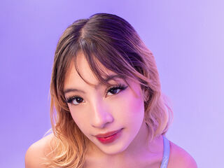 webcamgirl chatroom AlannaMilan
