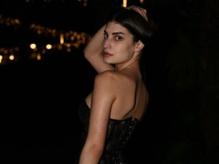 masturbating camgirl AlfredaTrisler