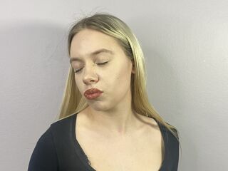 beautiful webcamgirl AlicaCafarella