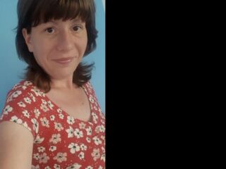 camwhore masturbating with vibrator AliceKatty