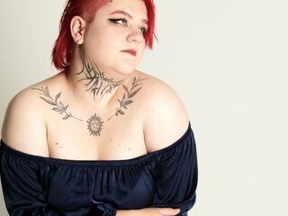 camgirl showing tits AlisonMust