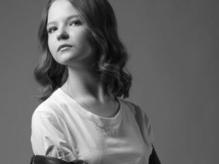 beautiful cam girl AlissaDelpiano