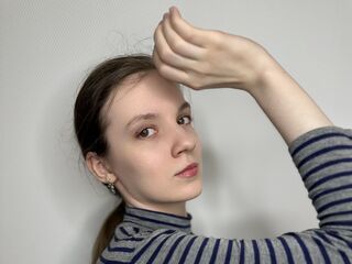 sexvideo AlyseCluster