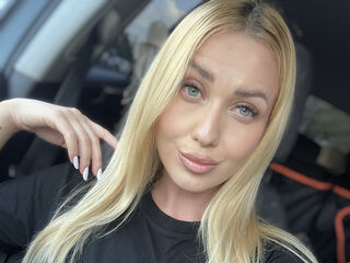 cam girl sex chat AmaFox