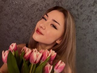 naughty camgirl fingering shaved pussy AngellaMasood
