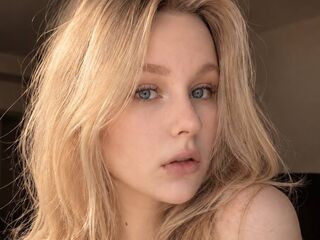 naked webcam girl AnnaReen