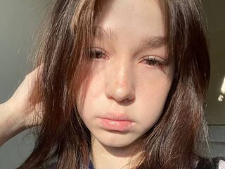 naked webcamgirl photo AriFuhriman