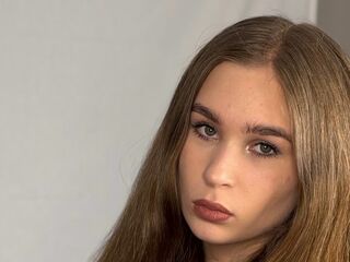 cam strip tease BaileyGagnon