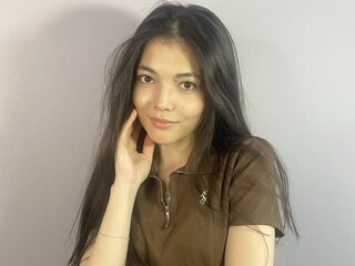 cam girl video BertaHilker
