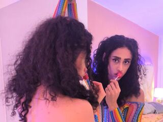 camgirl playing with sex toy BonettSmith