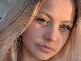 cam girl livecam CarissaRolark