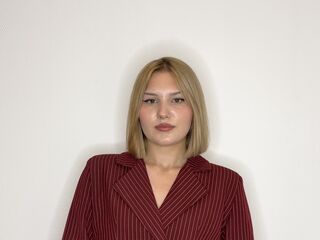 voyeur cam CatrinaKennelty