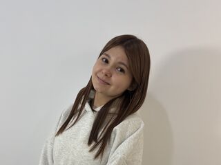 hot strip tease web cam ChantelGloss