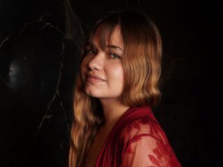 cam girl video chat CharlotBlonde