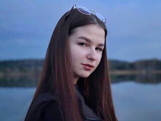 cam girl pic ChiekoLona