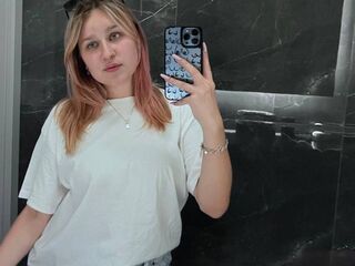 naughty camgirl photo ChuFlorendo