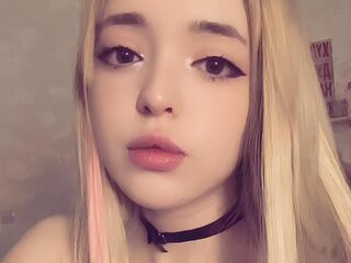 cam girl playing with sextoy ClaritaGostowski