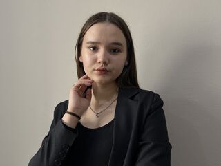 fingering camgirl picture CletaBooth