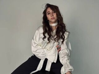 naked webcamgirl picture DayleJageman