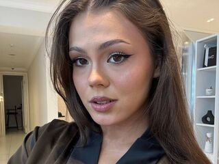 hot strip tease cam DemetriceTaneja