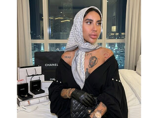 webcam hooker DianaCarolinas