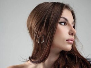 naked camgirl gallery DionnaTalone