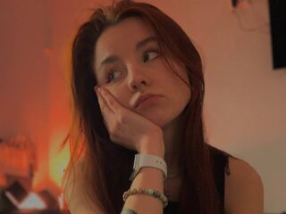 camslut fingering wet pussy DivinaGazza