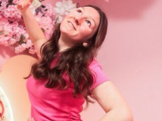 camslut showing pussy EarthaRivas