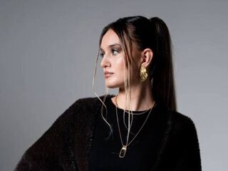 bedroom live cam EileenChaton