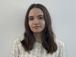 naked camgirl photo ElishaPelini