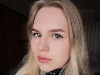 camgirl sexchat ElleSerenity