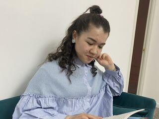 adult webcam EllyJames