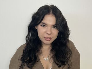 hot camslut EmaRushlow